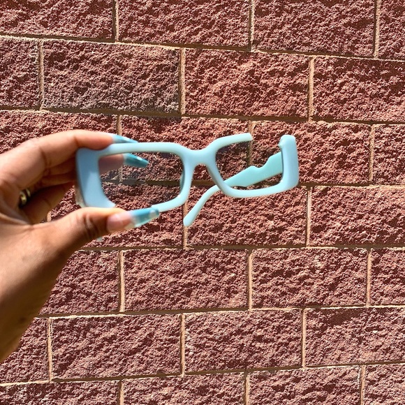 Rectangular Fashion Frames - Picture 9 of 9